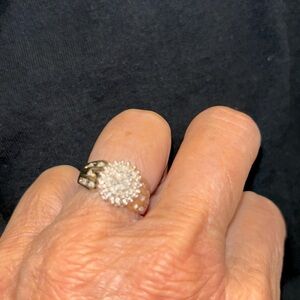 Gold & diamond small cocktail ring size 8